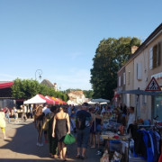 Brocante de la fête du pot-au-feu